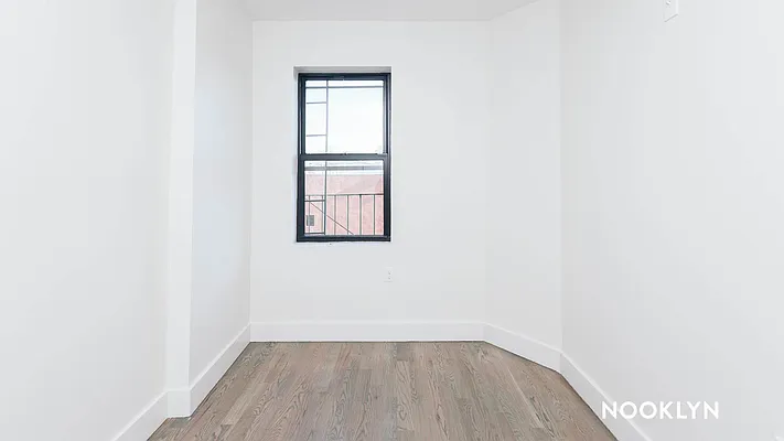 Rented by Nooklyn NYC LLC | media 26