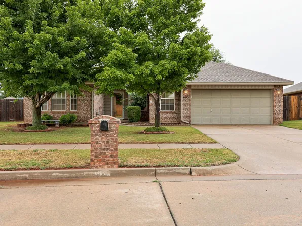 605 Eastview Dr, Yukon, OK 73099