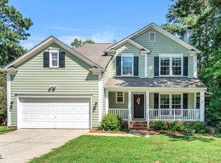 104 Armfield Ct, Cary, NC 27519