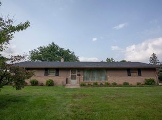 615 Emerson Dr, Rockford, IL 61108