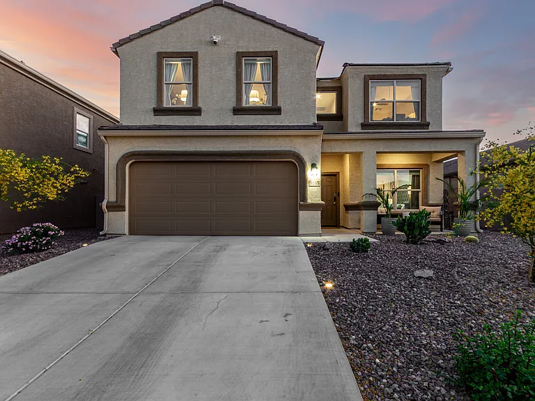 9265 W Tenaza Ln — Photo 1