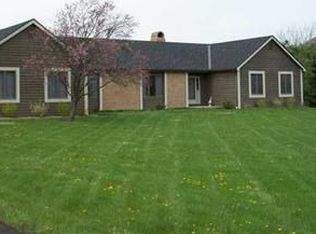8376 Roberts Rd, Hilliard, OH 43026