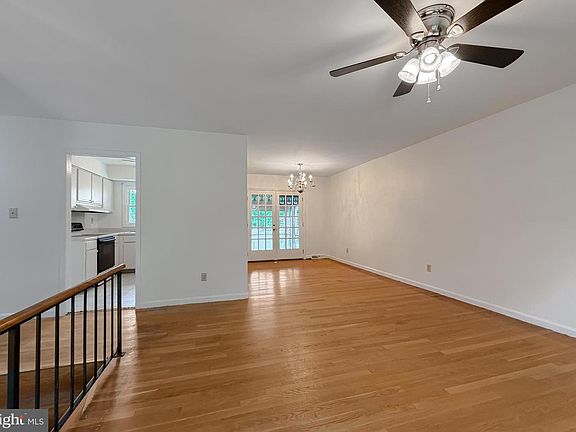 5th image of 21415 Williams Dr