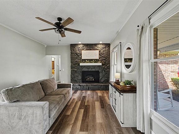 3rd image of 3030 Park Haven Blvd