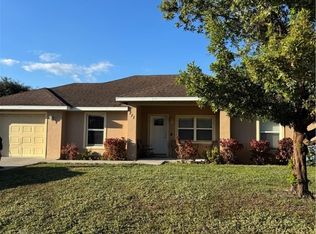 711 Orchard Park Dr, Clewiston, FL 33440