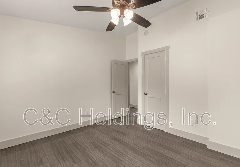 4541 E 32nd Pl — Photo 18