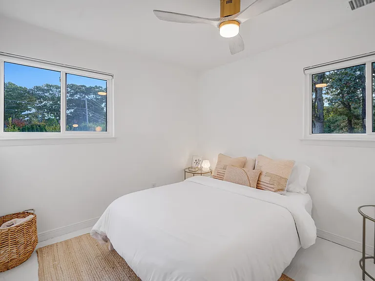 138 W Tiana Rd — Photo 12