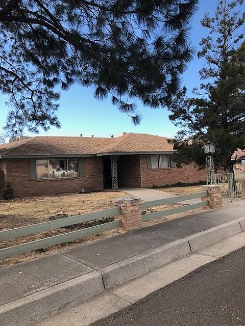 1st image of 1001 Casa Grande Pl NE