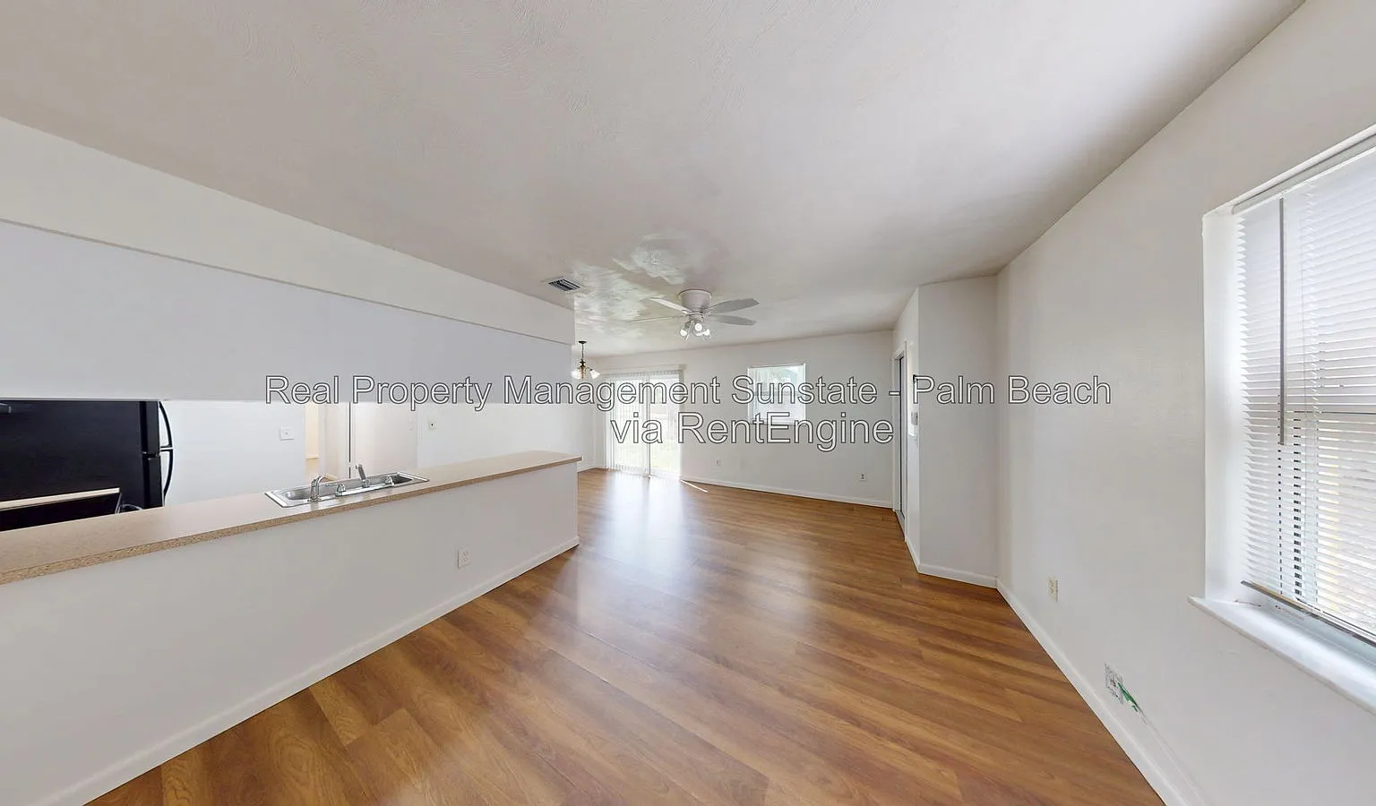 2 bed, 1.0 bath, 900 sqft, $2,100 — Photo 4