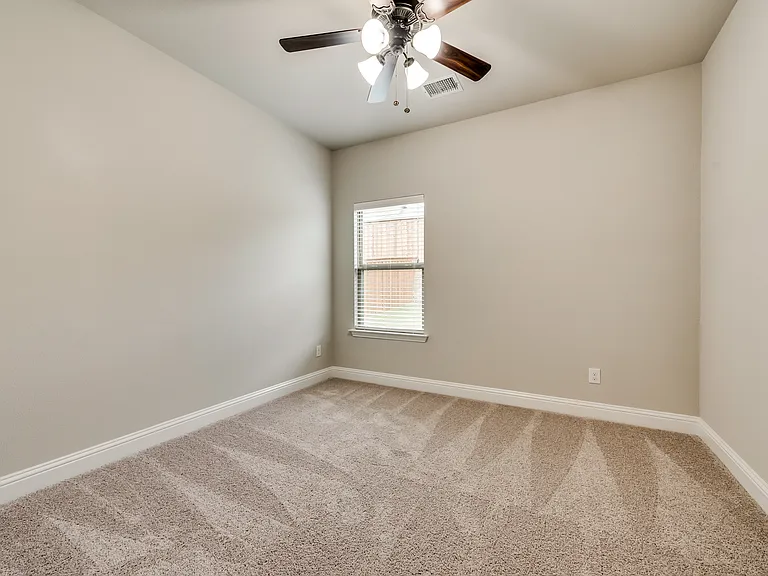 1523 Charismatic Ct — Photo 17