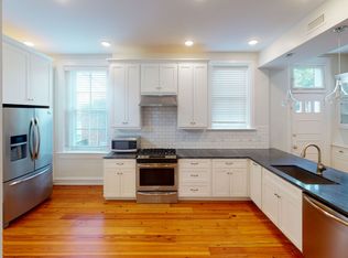 2215 Monument Ave, Richmond, VA 23220