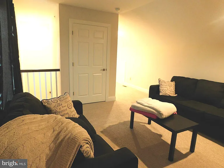 16740 River View Cir — Photo 17