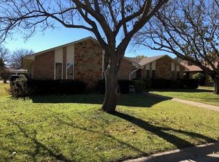2409 Bowling Green St, Denton, TX 76201