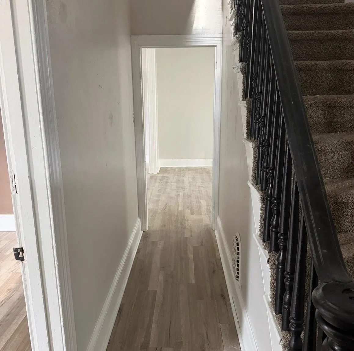 4 bed, 1.0 bath, 1460 sqft, $2,400 — Photo 3