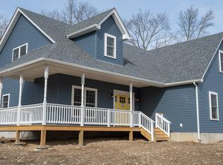 43 Malloy Rd, Wallkill, NY 12589