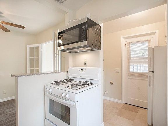 5th image of 1807 Huntington Dr