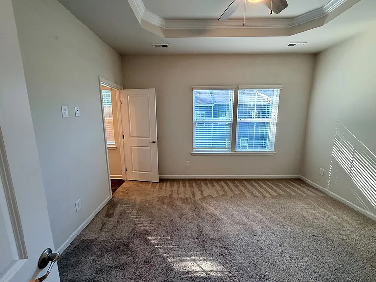 1214 Ashbury St — Photo 19