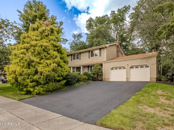 17 Stephens Drive, East Brunswick, NJ 08816