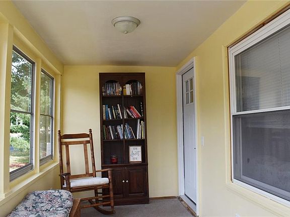2nd image of 68 E Oneida St