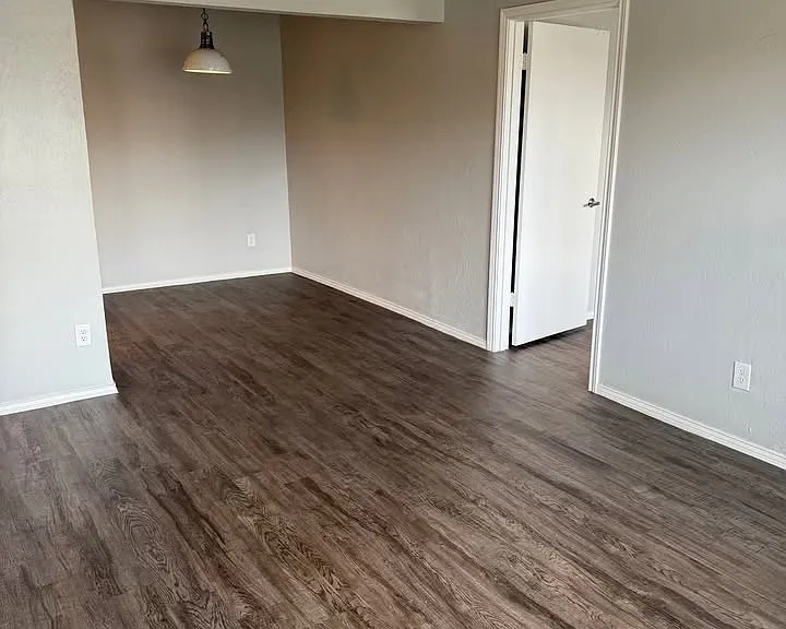 501 Industrial Dr W #501 — Photo 10