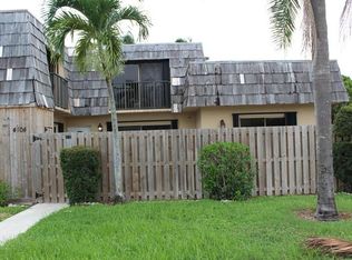 4104 Waterview Cir, Palm Springs, FL 33461