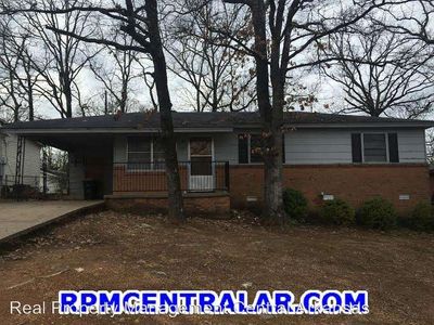 33 Somerset Dr, North Little Rock, AR, 72118