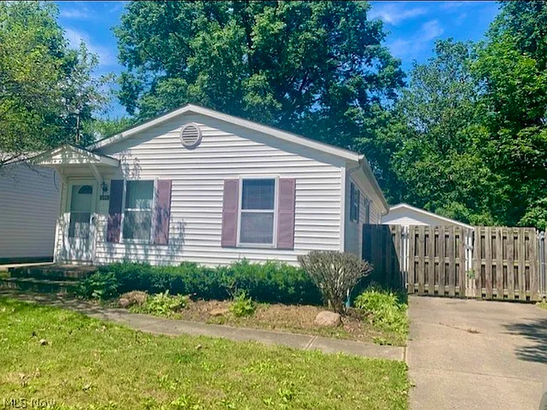 6528 Rosebelle Ave — Photo 4
