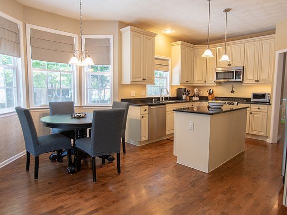 4th image of 2605 Casa Ct