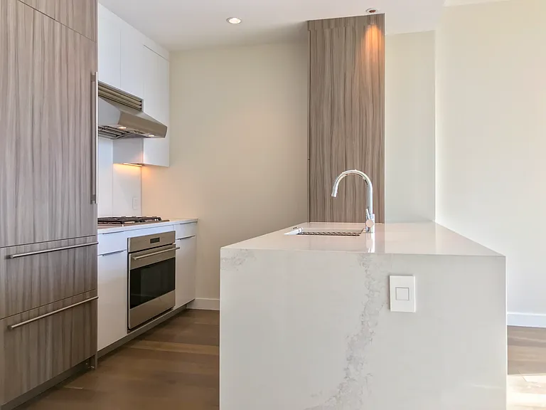 188 Brookline Ave #21-F — Photo 10