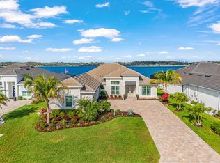 13832 Blue Bay Cir, Fort Myers, FL 33913