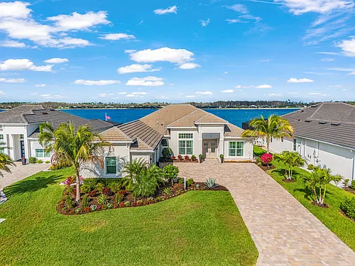13832 Blue Bay Cir Photo 1