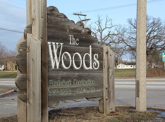 5th image of 3117 Woodland Dr #17