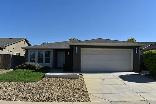 524 Janell Ct Photo 1