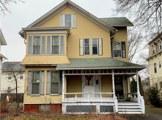 29 Beaufort St, Providence, RI 02908