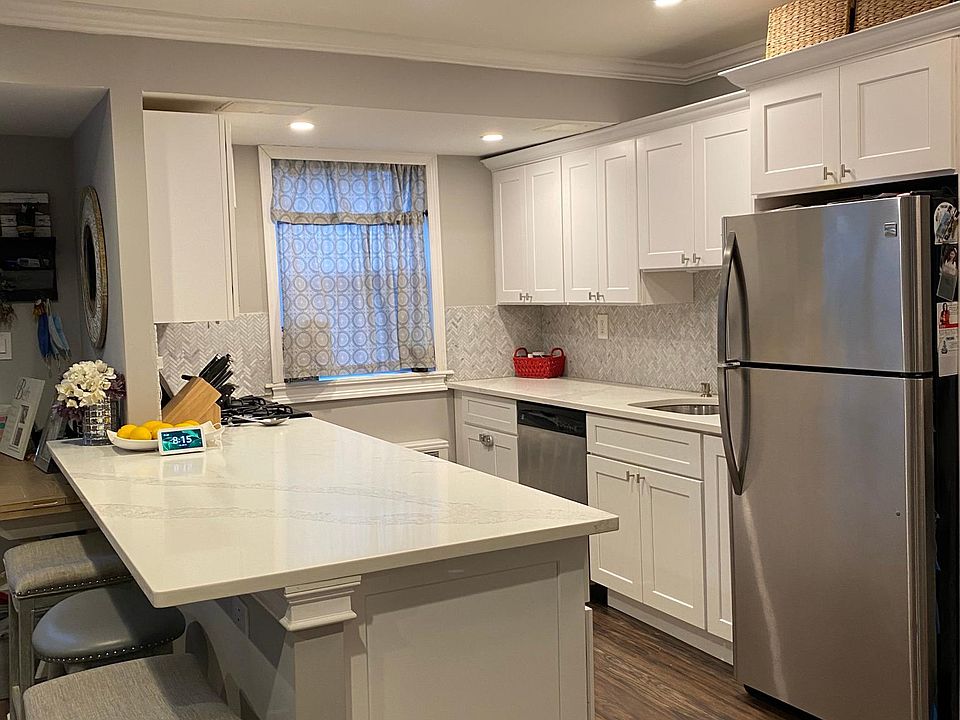 Open kitchen