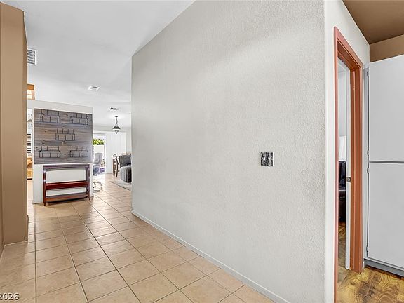2nd image of 2209 Orchid Blossom Dr