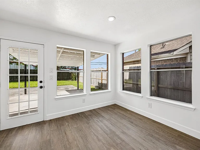 23527 Cansfield Way — Photo 9