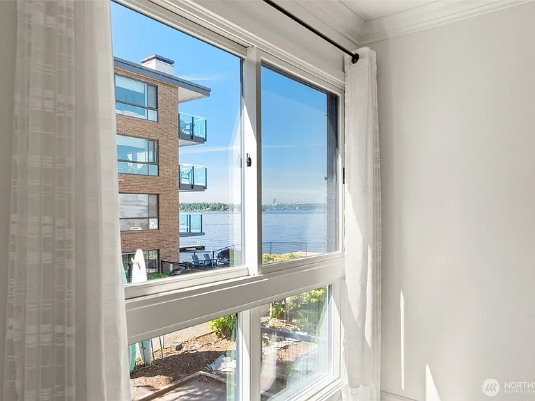 6333 Lake Washington Blvd NE #206 — Photo 22