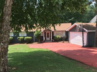 6610 Pine Ridge Cir, Cumming, GA 30041