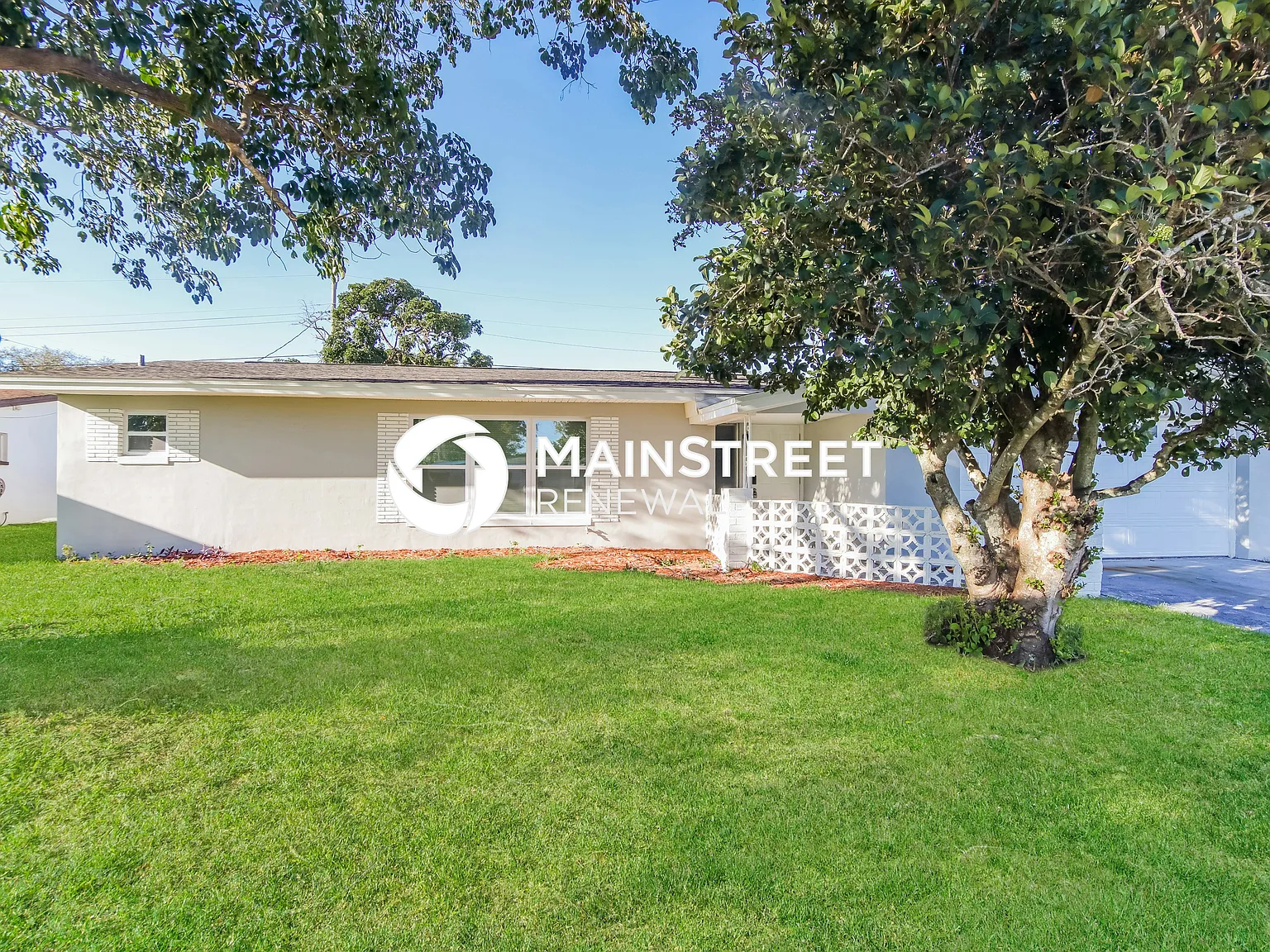 2084 Colony Dr — Photo 1