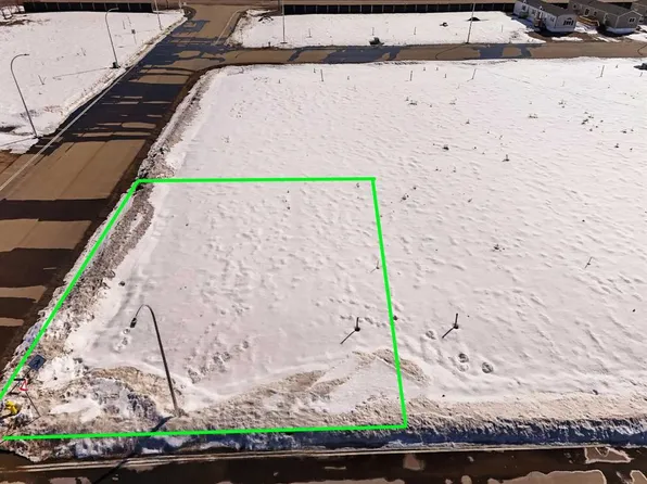 10301 Avenue #111, La Crete, AB T0H 2H0