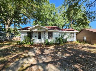 502 Redbud St, El Dorado, AR 71730
