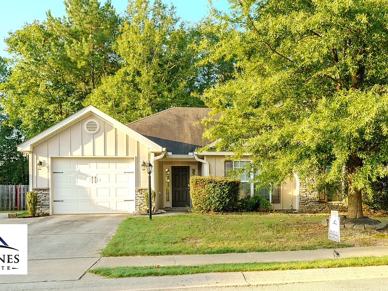 3121 Alexandria Dr — Photo 37