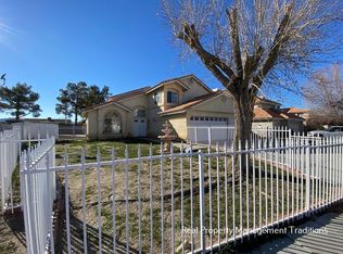 37221 Newbury Pl, Palmdale, CA 93552