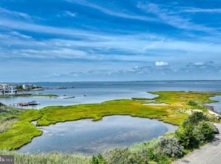 11 James St, Harvey Cedars, NJ