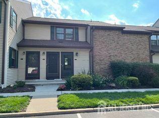 70-10 Prospect St, Metuchen, NJ 08840