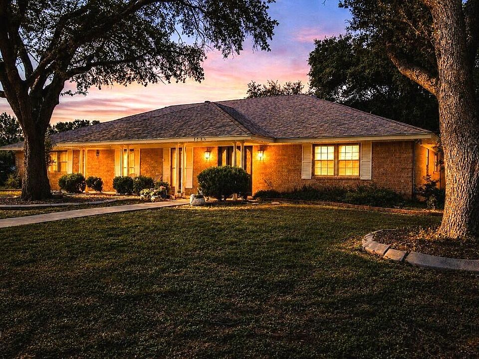 1st image of 2725 Alta Vista Ln