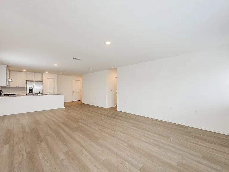 11915 Cink Dr — Photo 4
