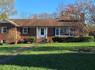 9253 Longstreet Ct, Manassas, VA 20110