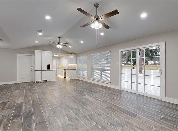2nd image of 7301 Riviera Dr